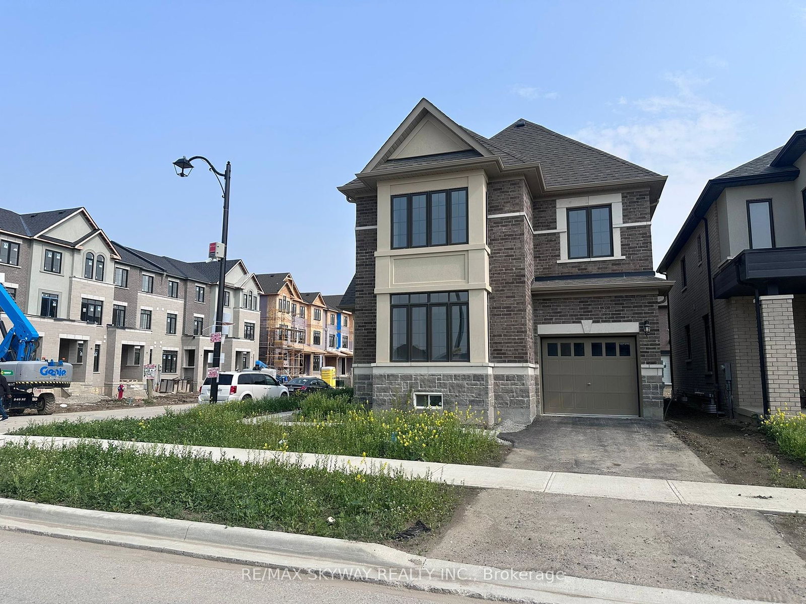 61-grassbank-road-brampton-ontario-w12251160