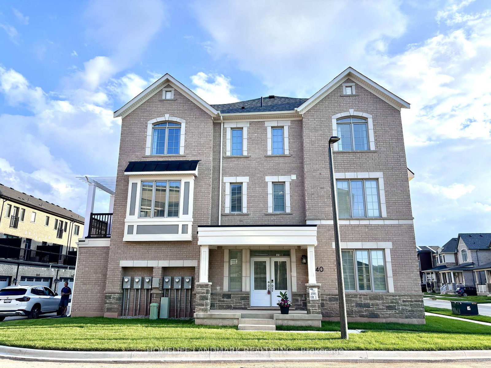 1340-ripplewood-avenue-oakville-ontario-w12251393