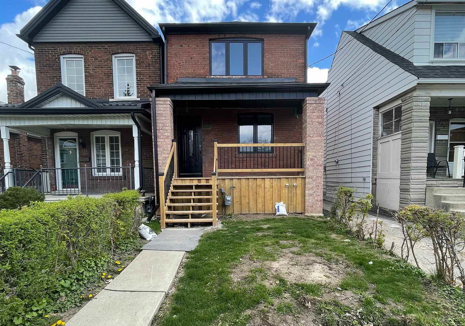 229-silverthorn-avenue-toronto-ontario-w12251435