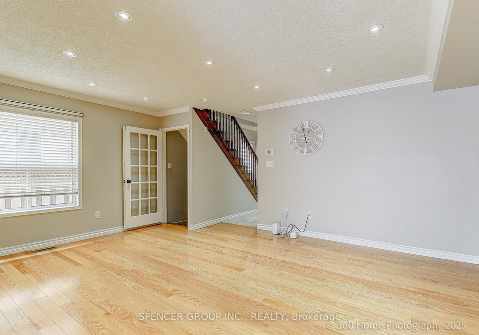 1319-inuit-trail-mississauga-ontario-w12251475
