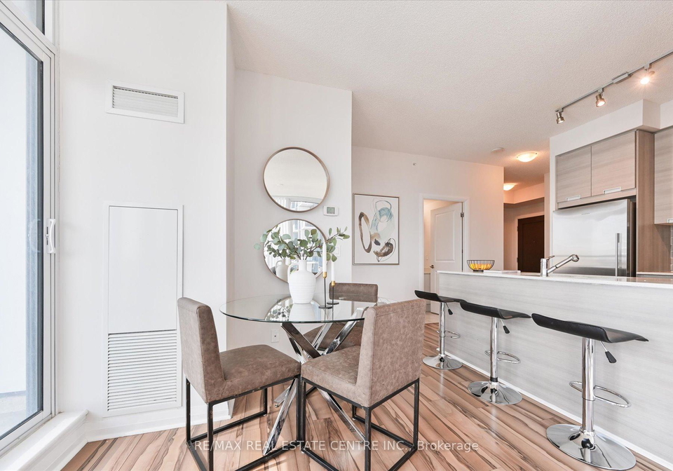 55-eglinton-avenue-w-mississauga-ontario-w12251867