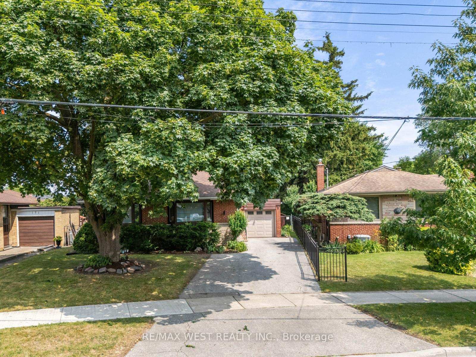 169-thistle-down-boulevard-etobicoke-ontario-w12251988