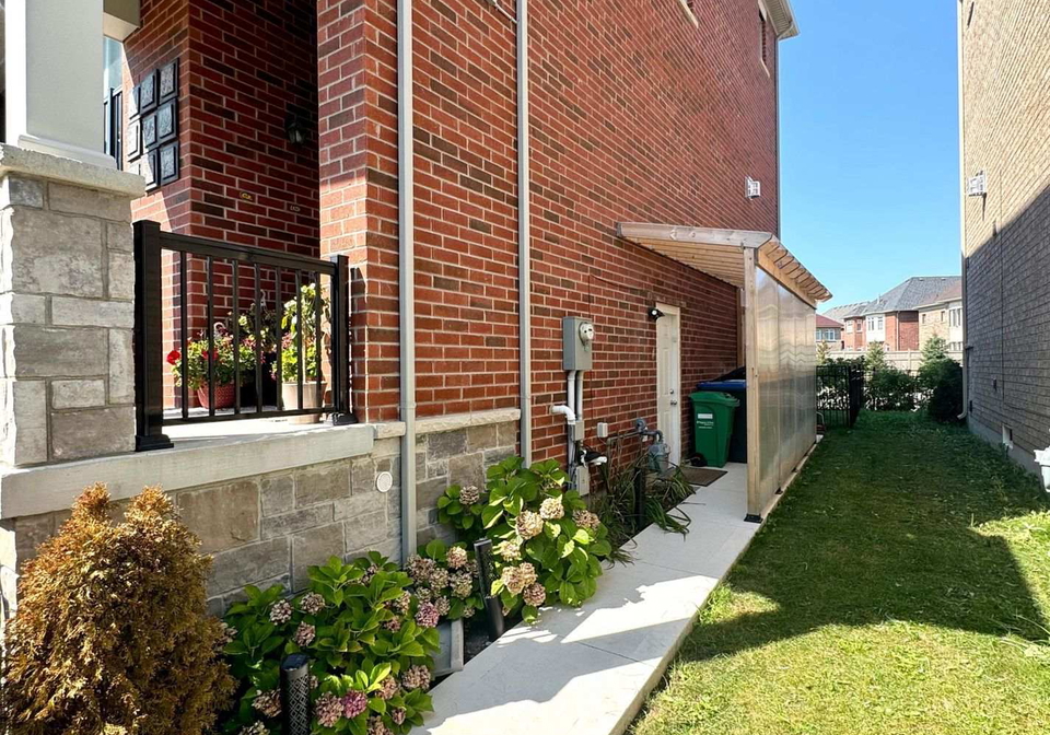 86-oakmore-lane-brampton-ontario-w12252074