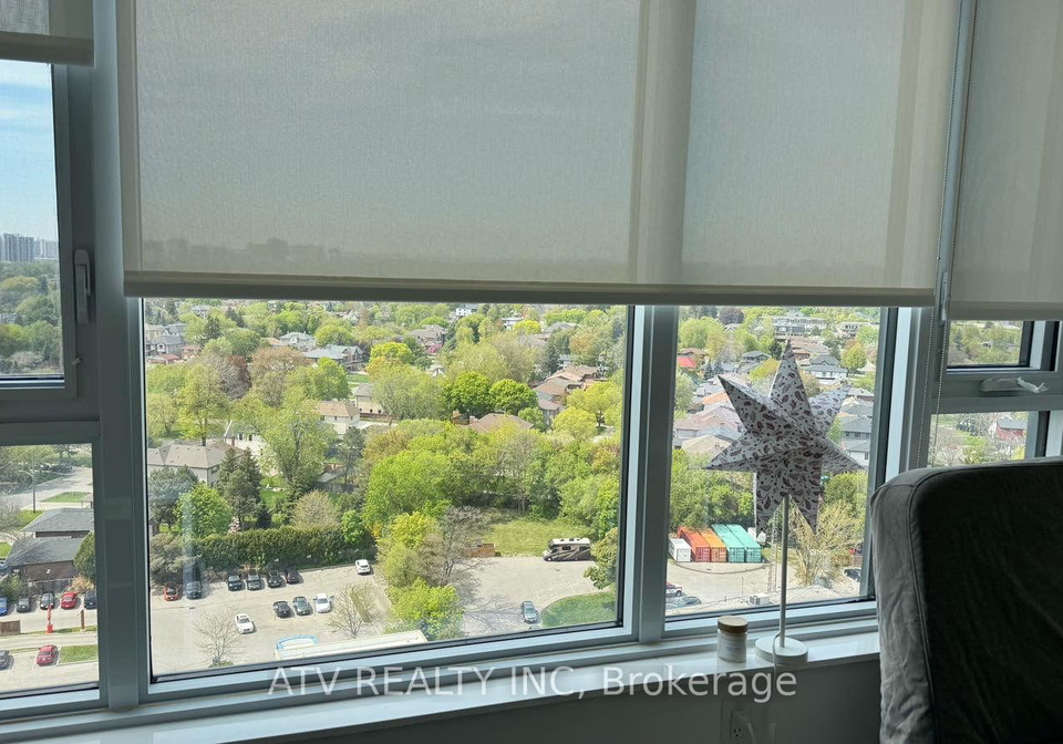 30-samuel-wood-way-etobicoke-ontario-w12252107