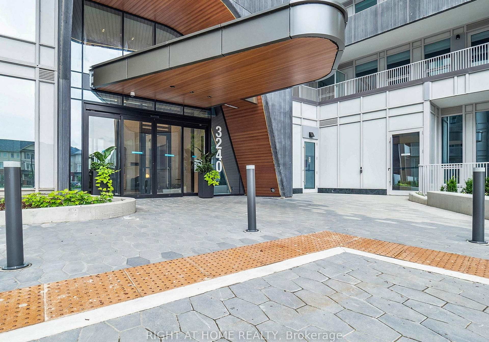 3240-william-coltson-avenue-oakville-ontario-w12252176