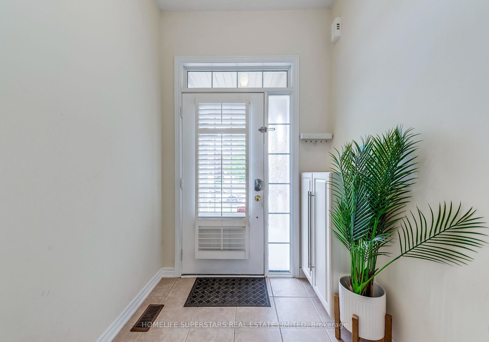 4563-centretown-avenue-mississauga-ontario-w12252576