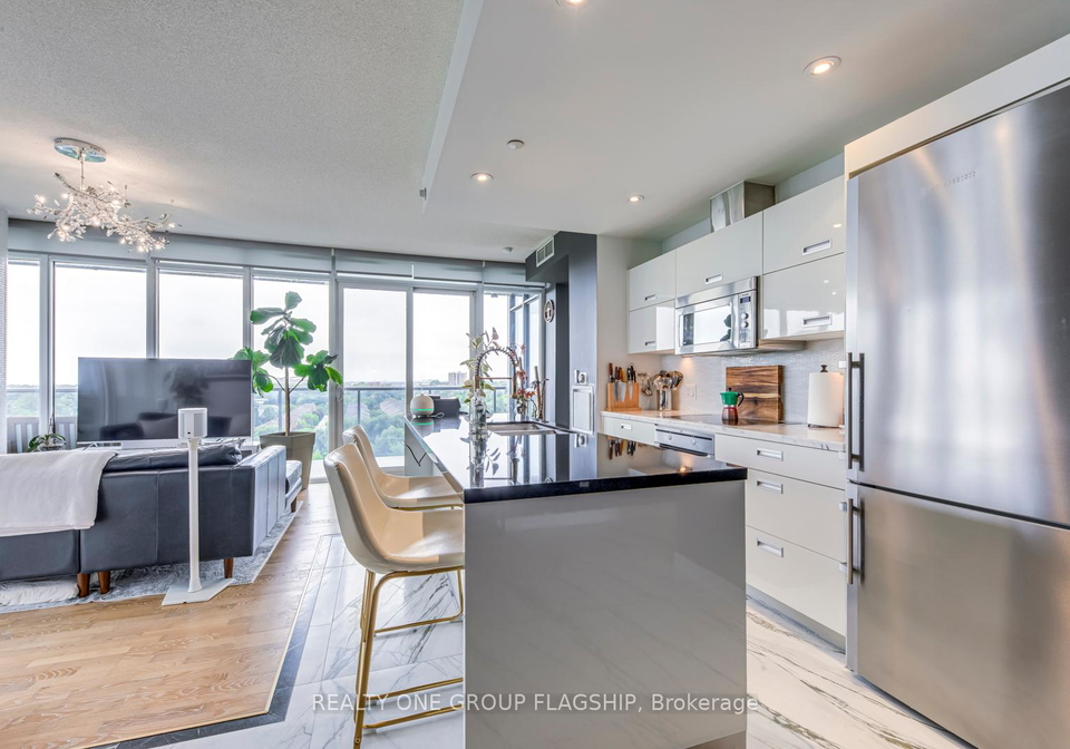 88-park-lawn-road-etobicoke-ontario-w12252968