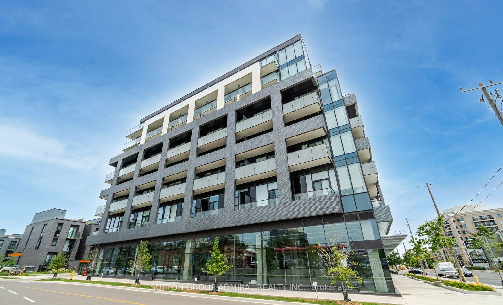 4208-dundas-street-w-etobicoke-ontario-w12253166