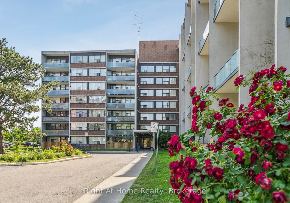 2121-roche-court-mississauga-ontario-w12253286