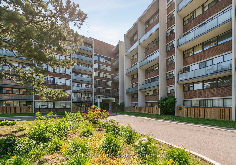 2121-roche-court-mississauga-ontario-w12253286