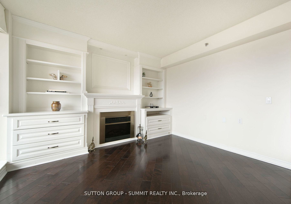 4640-kimbermount-avenue-s-mississauga-ontario-w12253359