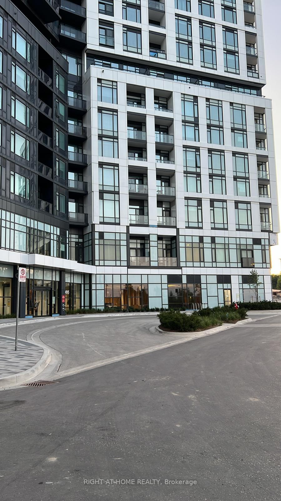 2495-eglinton-avenue-w-mississauga-ontario-w12253424