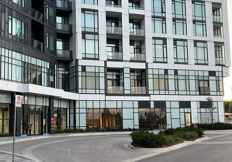 2495-eglinton-avenue-w-mississauga-ontario-w12253424