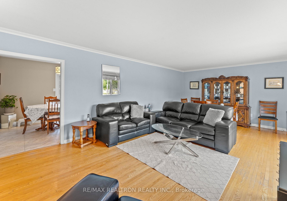 4-peacham-crescent-york-ontario-w12253519