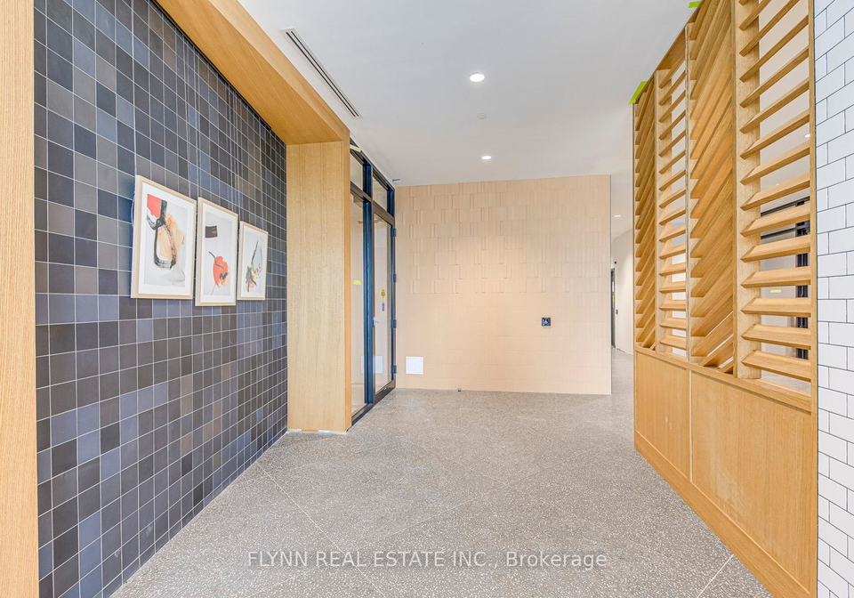 2495-eglinton-avenue-w-mississauga-ontario-w12253814