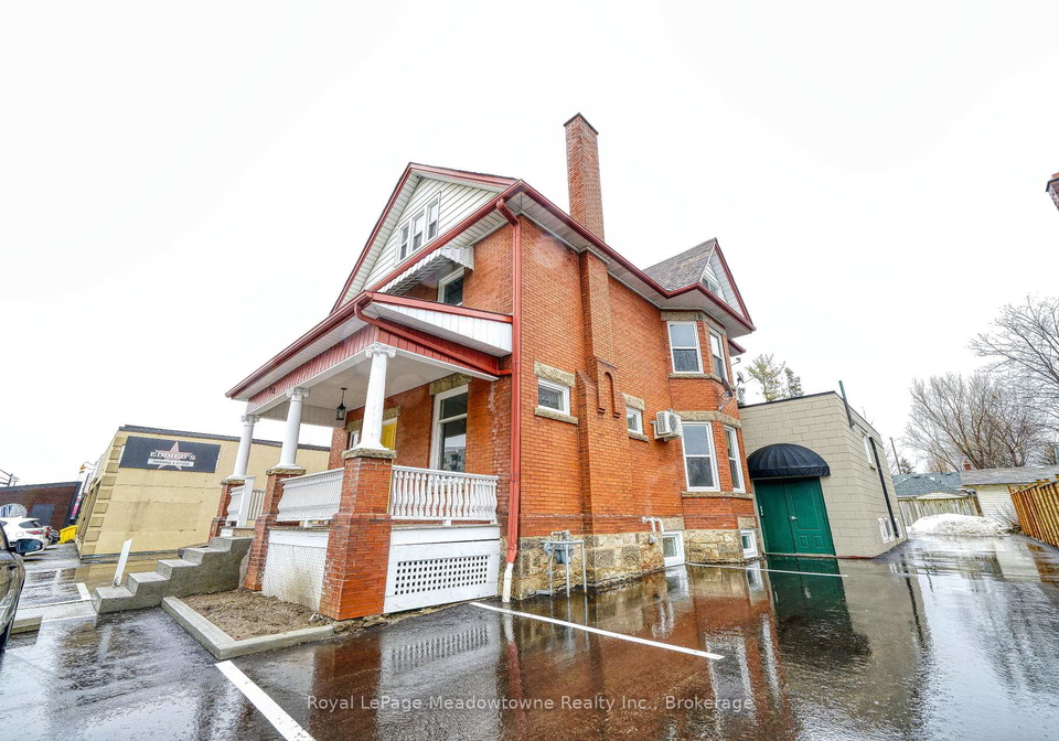 358-main-street-e-milton-ontario-w12253950