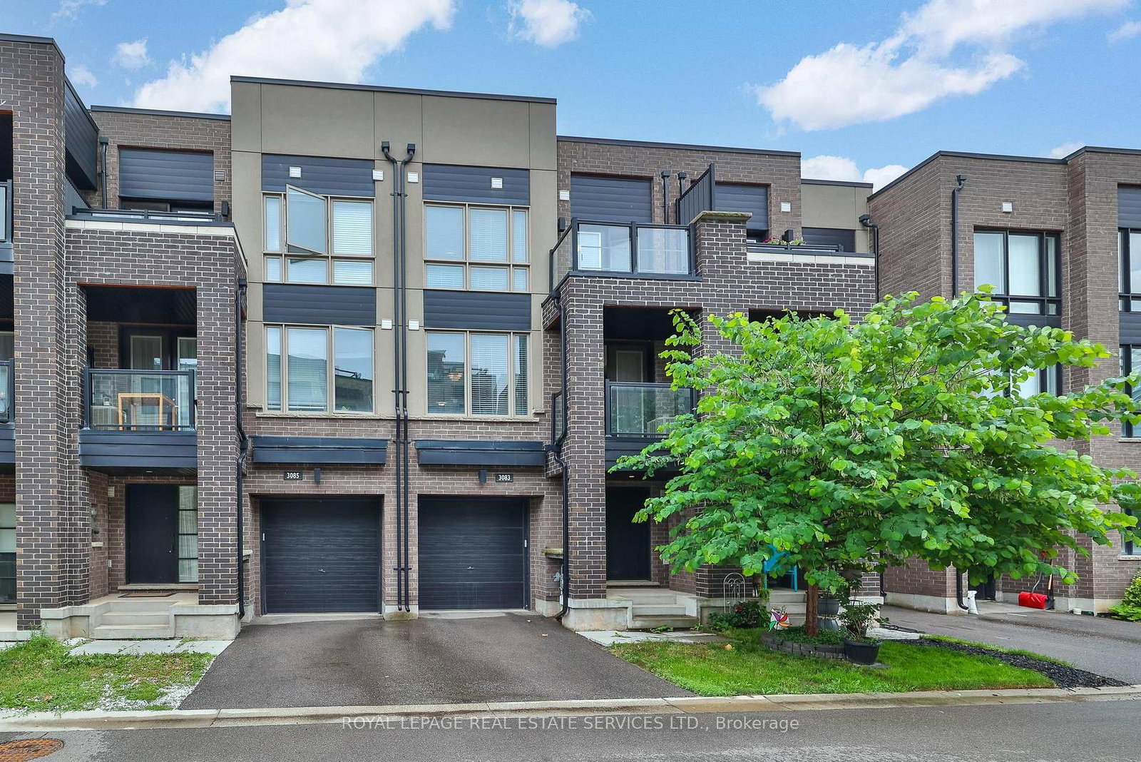 3083-cascade-common-oakville-ontario-w12253989