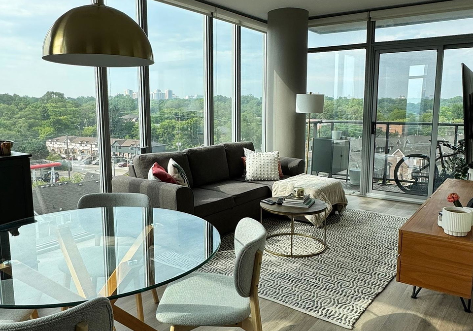 105-the-queensway-toronto-ontario-w12254028
