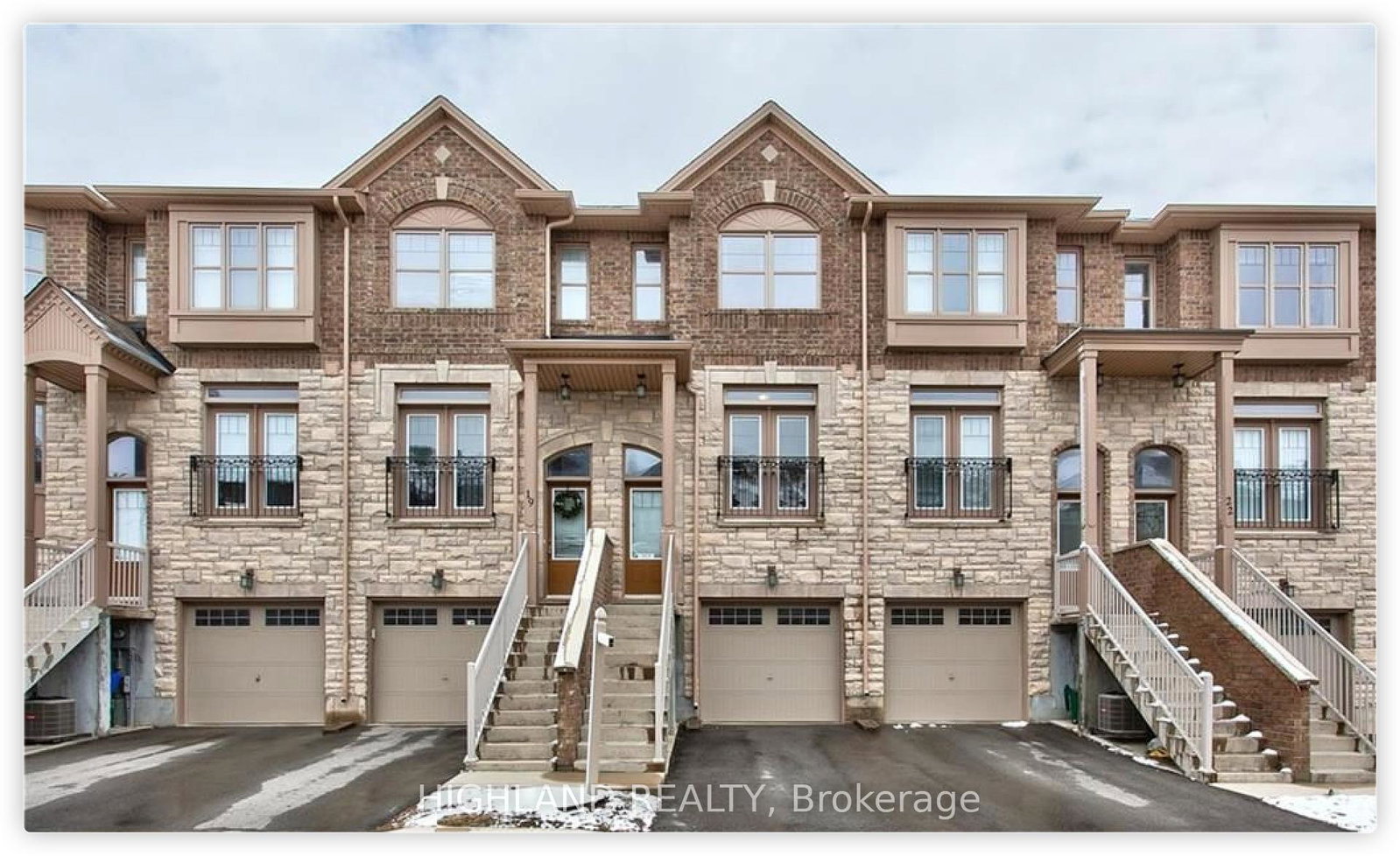2410-woodstock-trail-oakville-ontario-w12254142