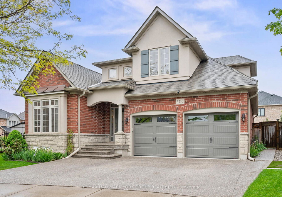 3210-saltaire-crescent-oakville-ontario-w12254398