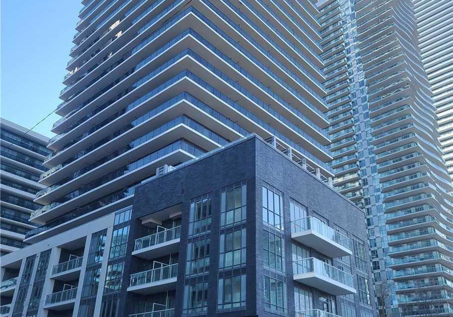 70-annie-craig-drive-etobicoke-ontario-w12254567