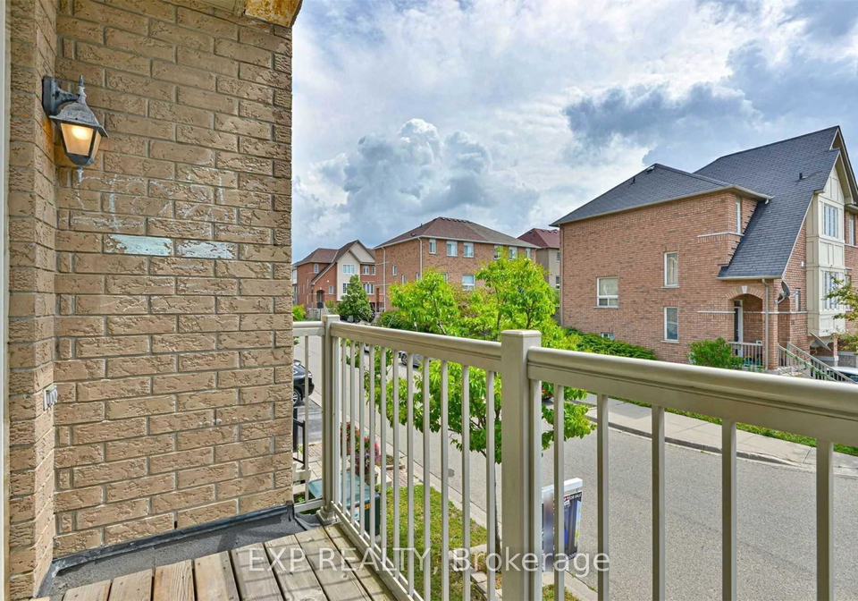 7155-magistrate-terrace-mississauga-ontario-w12254648
