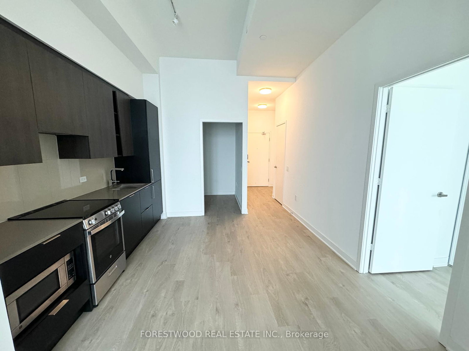 3900-confederation-parkway-mississauga-ontario-w12254654