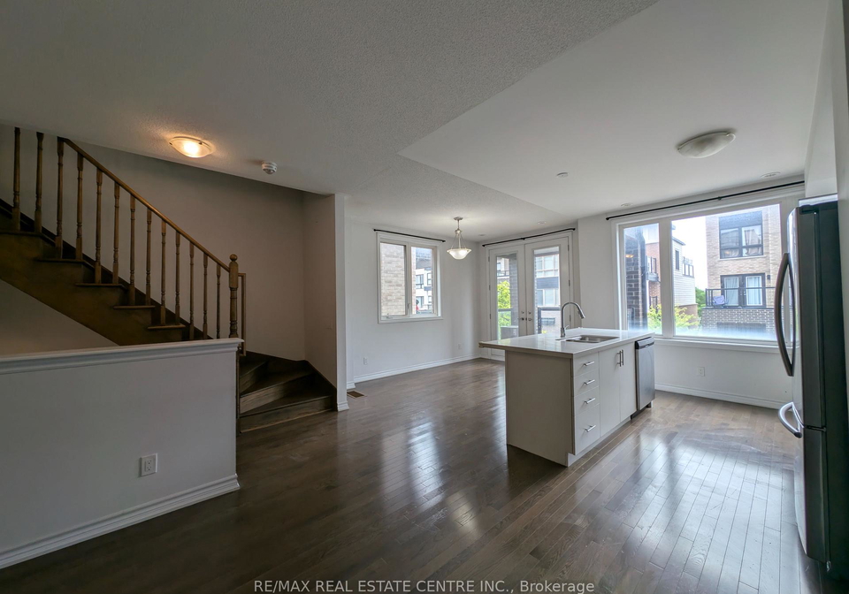 3045-cascade-common-oakville-ontario-w12254710