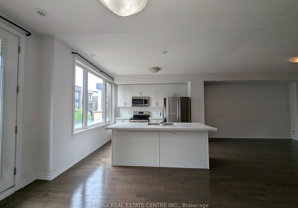 3045-cascade-common-oakville-ontario-w12254710