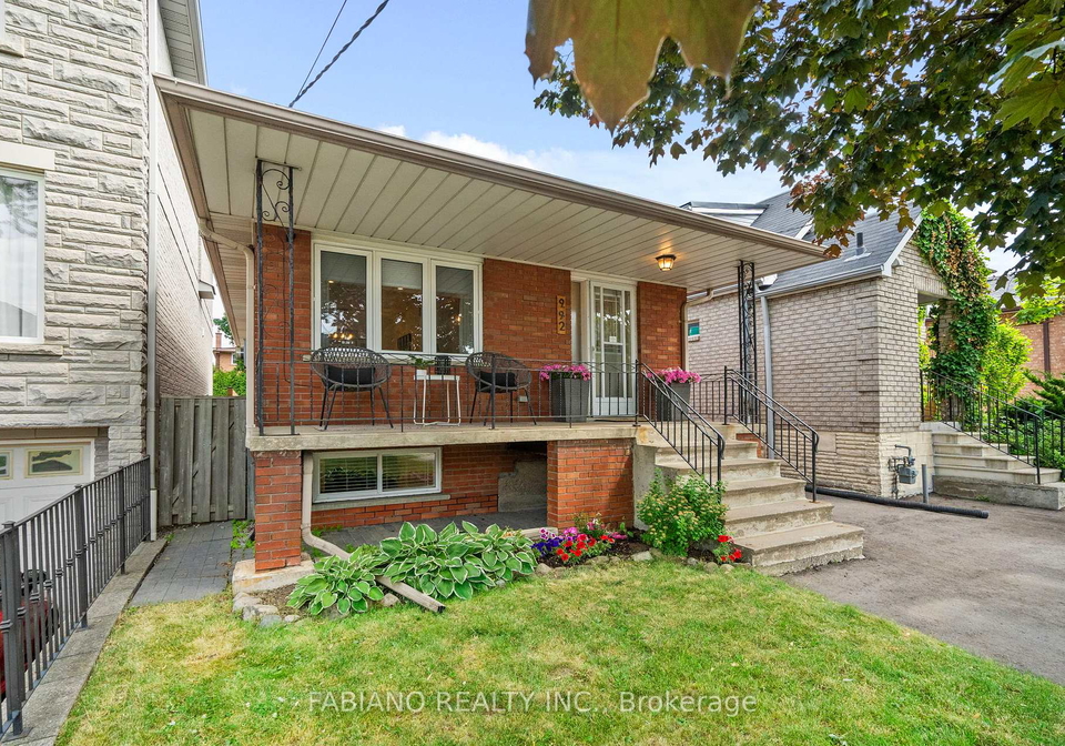 992-glencairn-avenue-north-york-ontario-w12254982