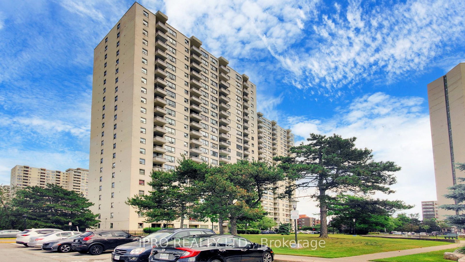 370-dixon-road-etobicoke-ontario-w12255151