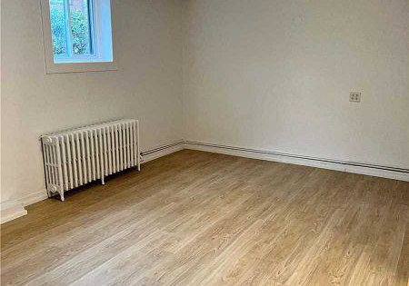 84-merrick-street-toronto-ontario-w12255327