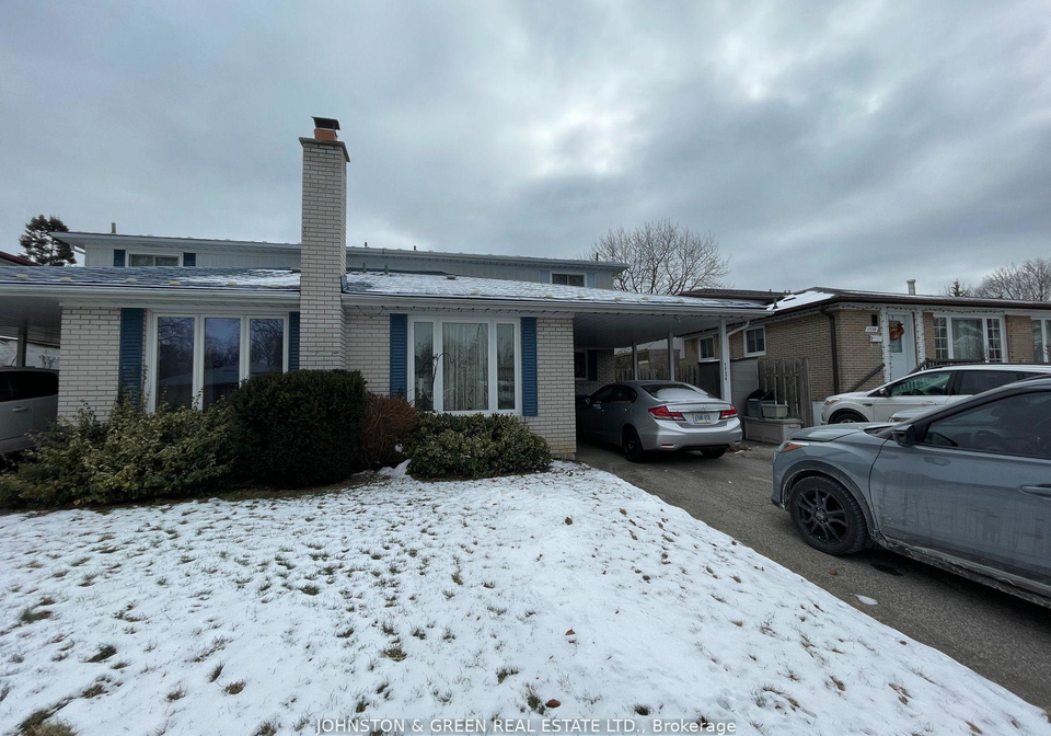 1724-oberon-crescent-mississauga-ontario-w12255342