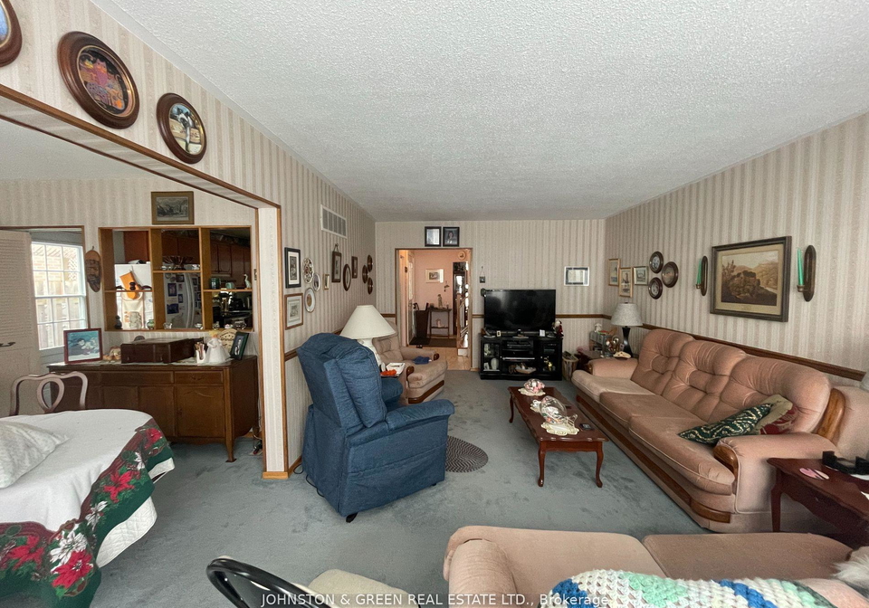 1724-oberon-crescent-mississauga-ontario-w12255342