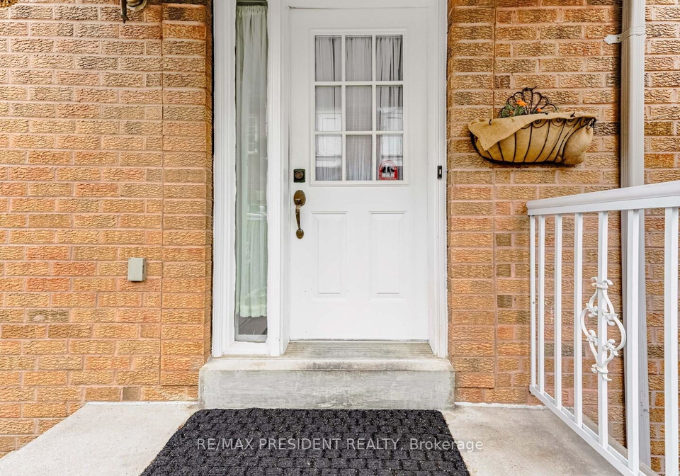 125-ural-circle-brampton-ontario-w12255432