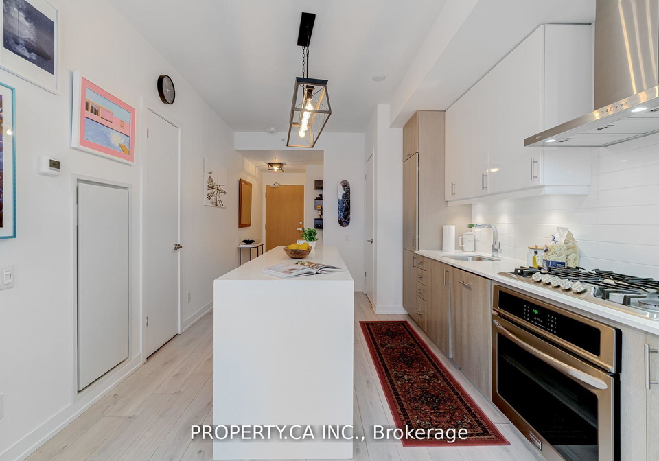 38-howard-park-avenue-toronto-ontario-w12255492
