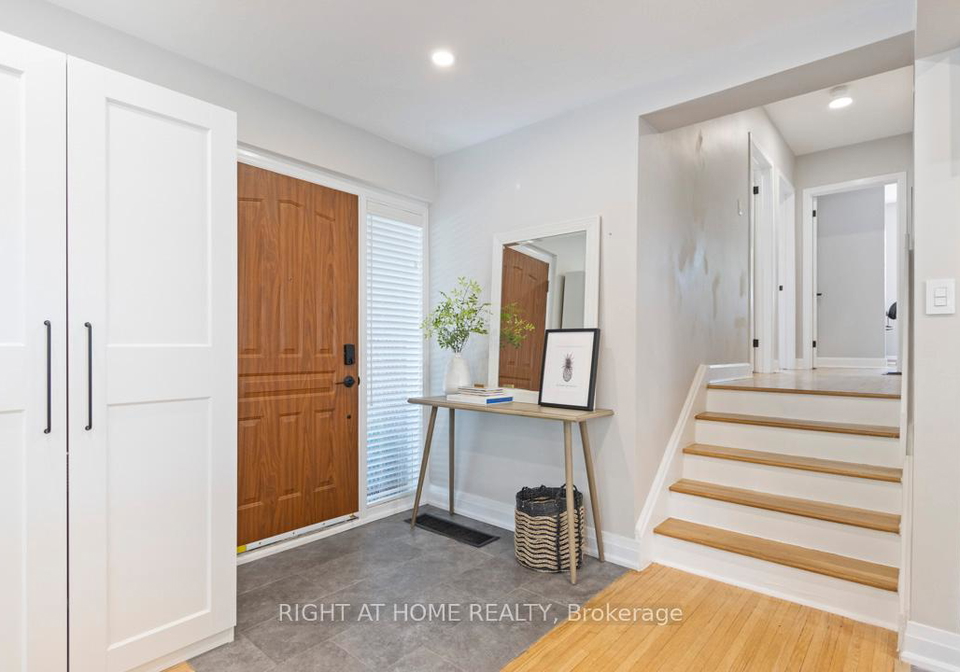 4224-bloor-street-w-etobicoke-ontario-w12255908