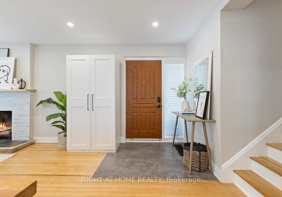 4224-bloor-street-w-etobicoke-ontario-w12255908
