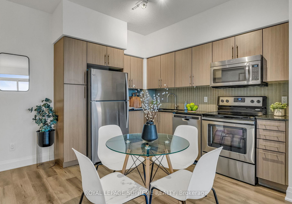 65-speers-road-oakville-ontario-w12255923