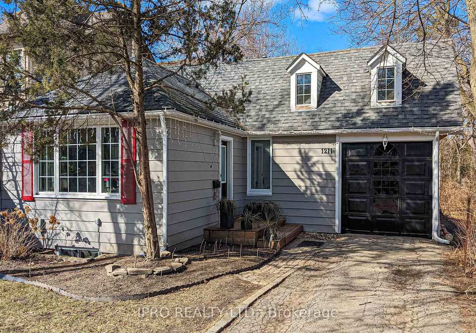 1211-lorne-park-road-mississauga-ontario-w12255984