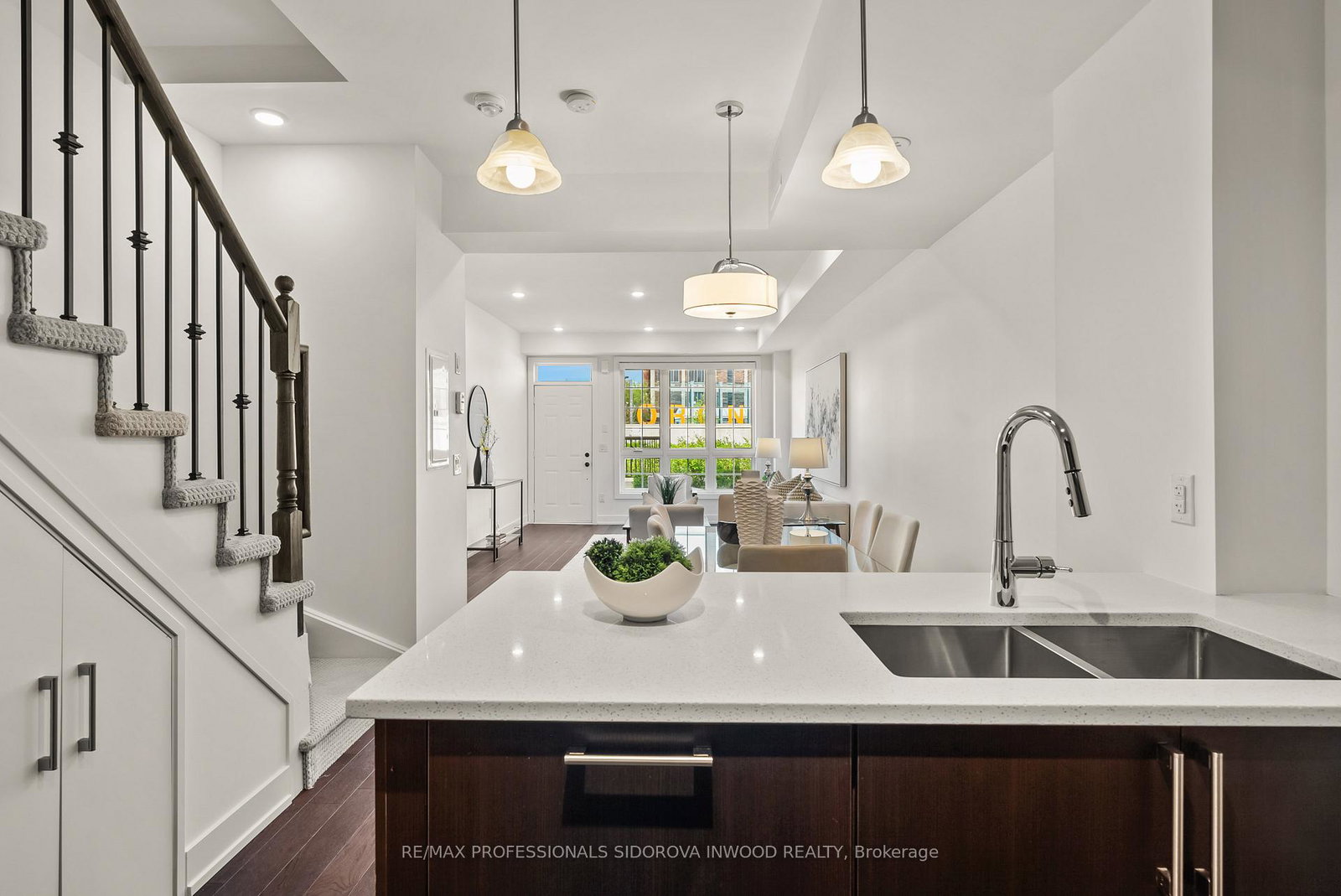 26-ernest-avenue-toronto-ontario-w12256030
