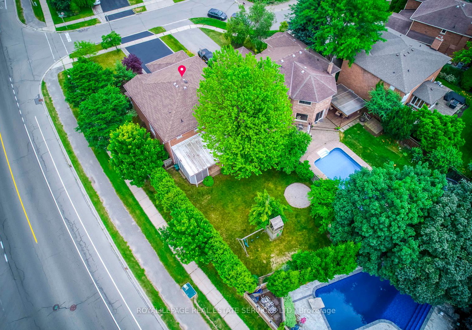 1143-chapelton-place-oakville-ontario-w12256064