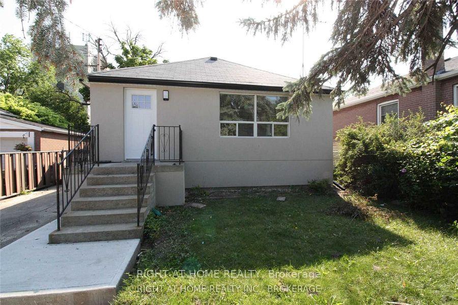 11-gair-drive-etobicoke-ontario-w12256186