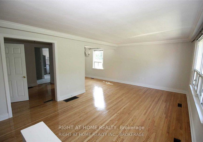 11-gair-drive-etobicoke-ontario-w12256186