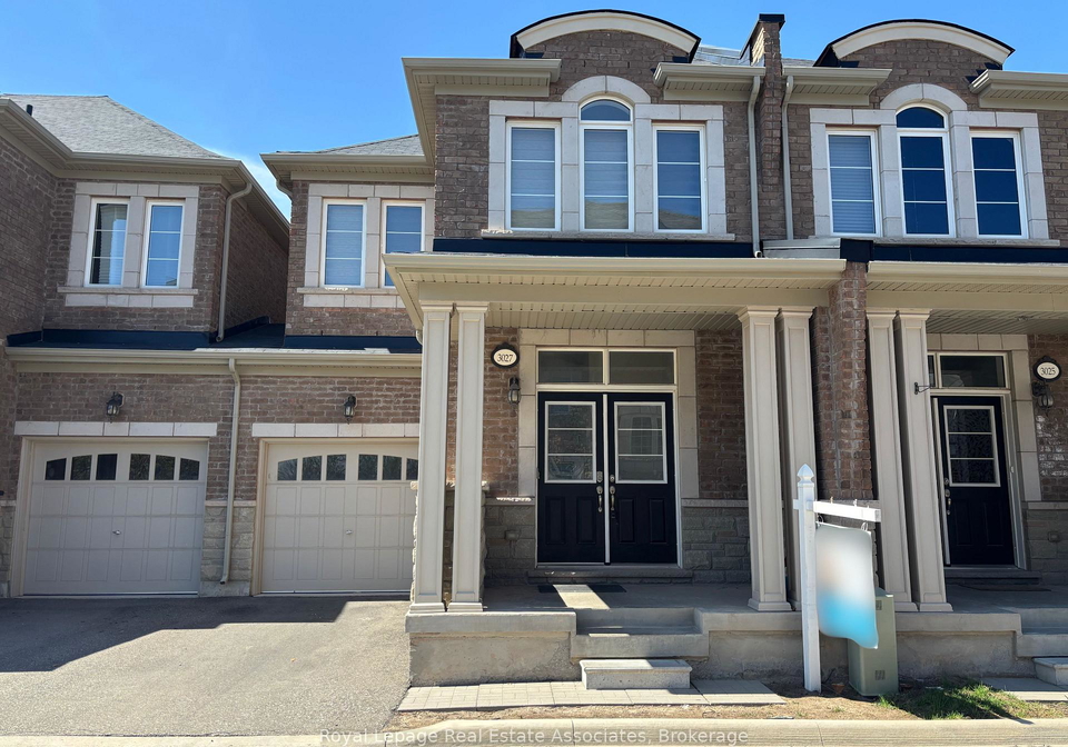 3027-rivertrail-common-oakville-ontario-w12256566
