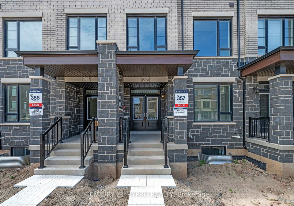 1095-wheat-boom-drive-oakville-ontario-w12256584