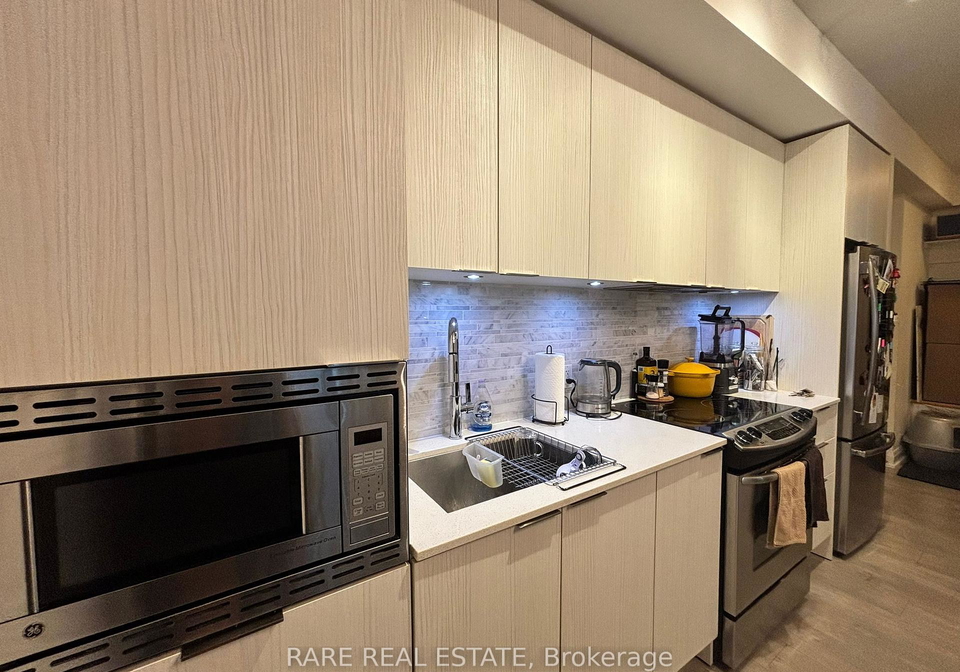 110-marine-parade-drive-etobicoke-ontario-w12256615