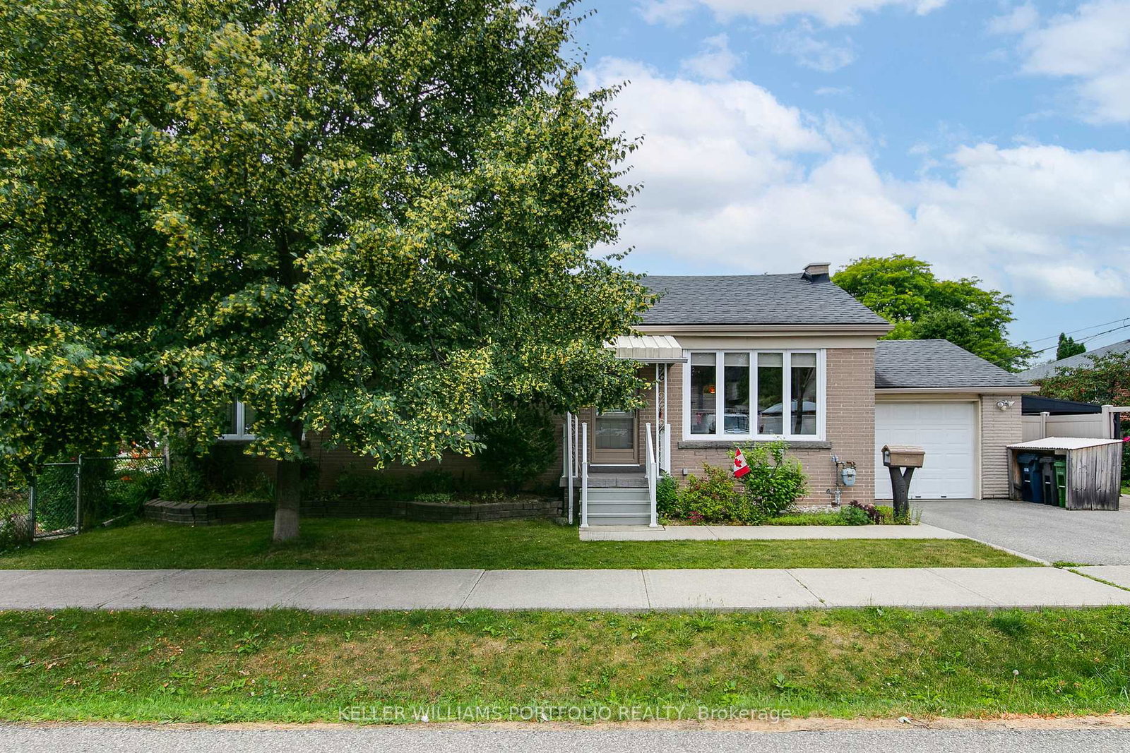 14-lynnford-drive-etobicoke-ontario-w12256687