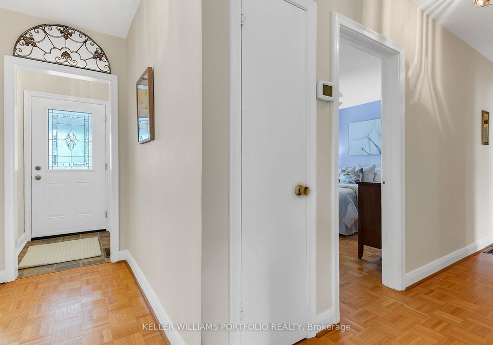 14-lynnford-drive-etobicoke-ontario-w12256687