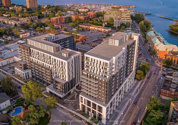 125-bronte-road-oakville-ontario-w12256805